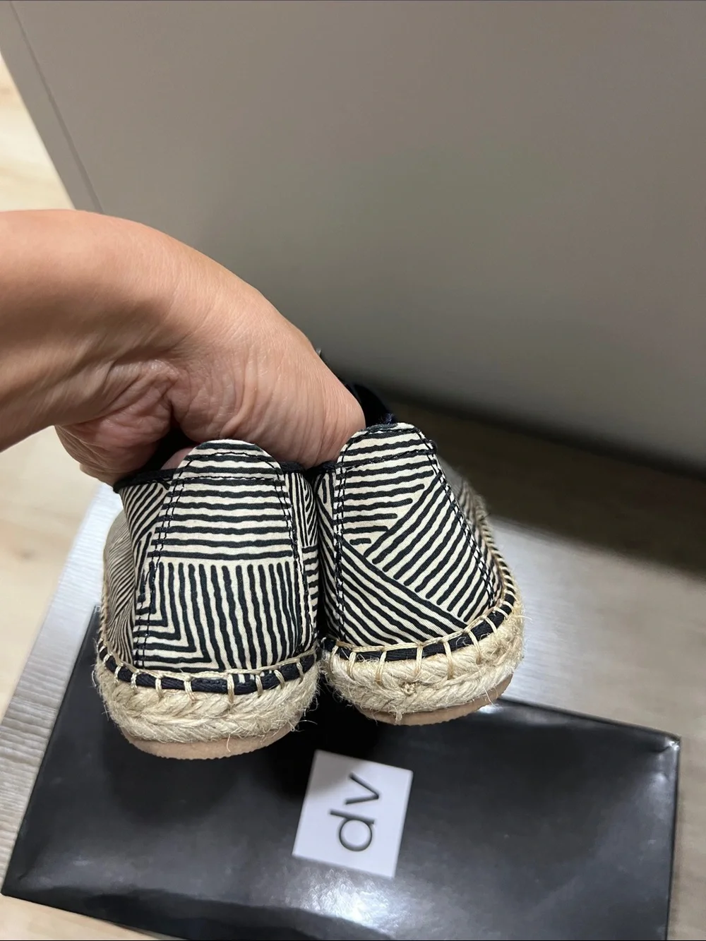 BNIB! Black & Tan Geometric Espadrille Flats